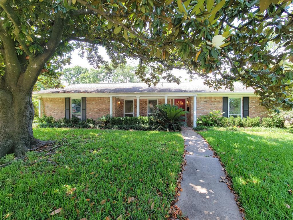 Primary Photo - 9422 Meadowbriar Ln