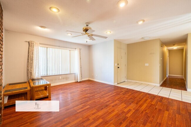 Foto del edificio - Beautiful 3-Bedroom Home with Pool in Diamond Bar!