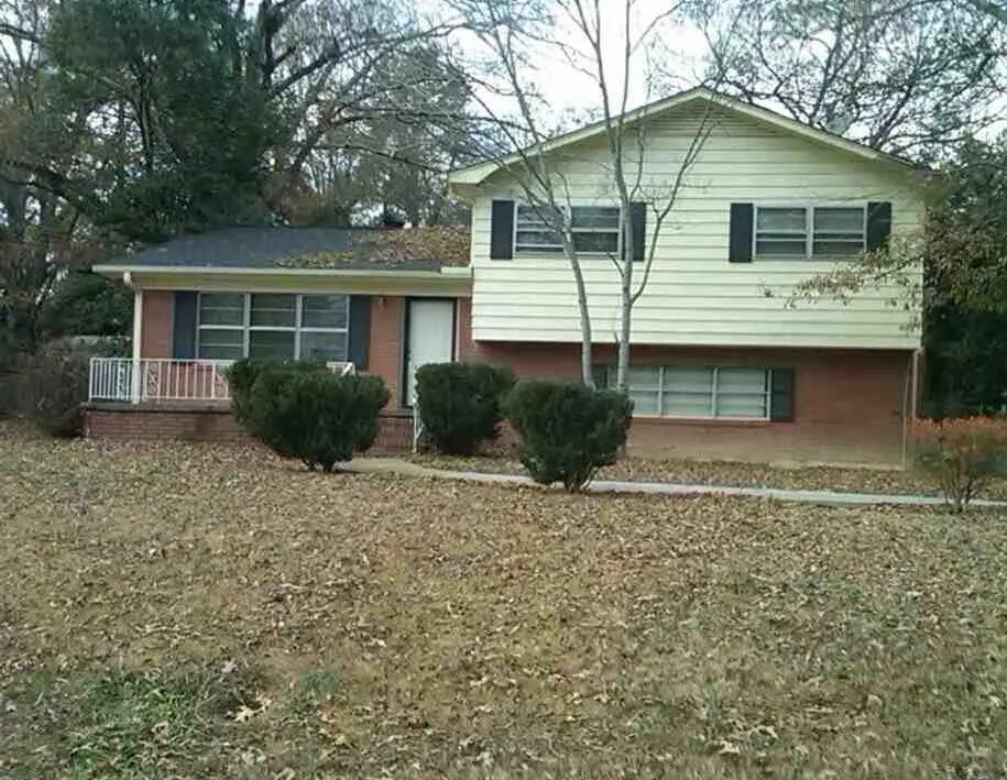 Primary Photo - 6 Live Oak Ct