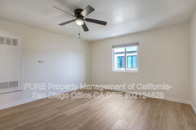 Foto del edificio - 331 E Washington Ave