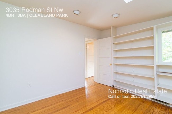 Building Photo - 3035 Rodman St NW