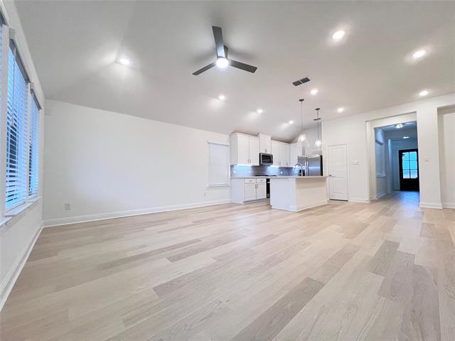 Foto del edificio - 1805 Willowhurst Ln