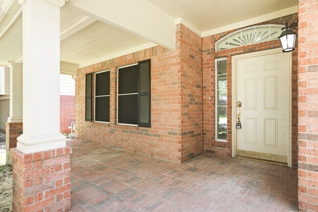 Building Photo - 4910 Lake Wichita Ln