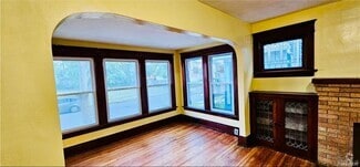 Building Photo - 320 Jewett Ave