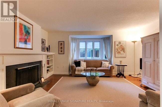 Photo du bâtiment - 313 Lonsdale Rd