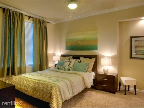 Foto del edificio - Apartment for Rent