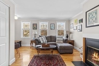 Foto del edificio - 464 Main St