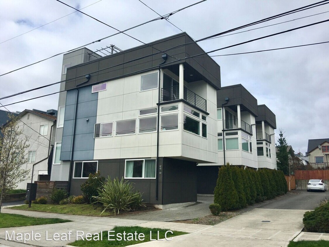 Foto principal - 2 br, 2.5 bath House - 2418 NW 62nd St