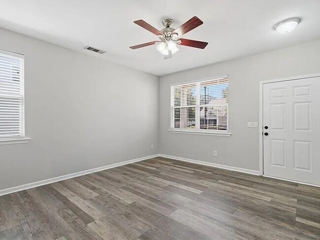 Foto del edificio - 131 Nacoochee Way