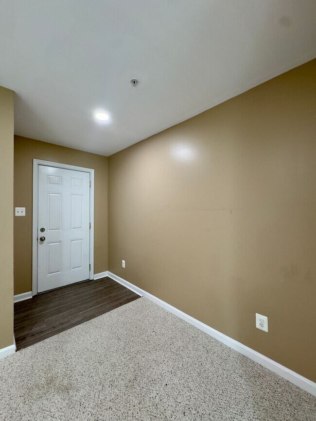 Foto del edificio - Charming 3BD/2BA/2 Half Bath Townhome with Garage in Havre de Grace, MD!