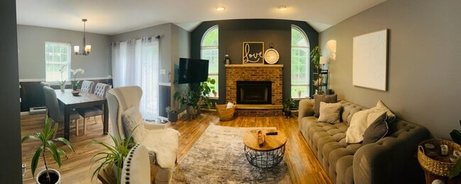 Building Photo - 611 Country Acres Ct