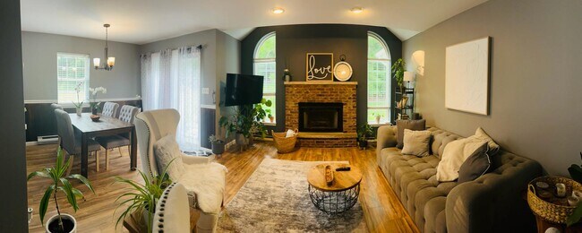 Foto del edificio - 611 Country Acres Ct