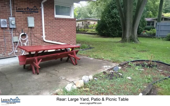 Foto del edificio - 3 br, 1 bath House - 29922 Pleasant Trl