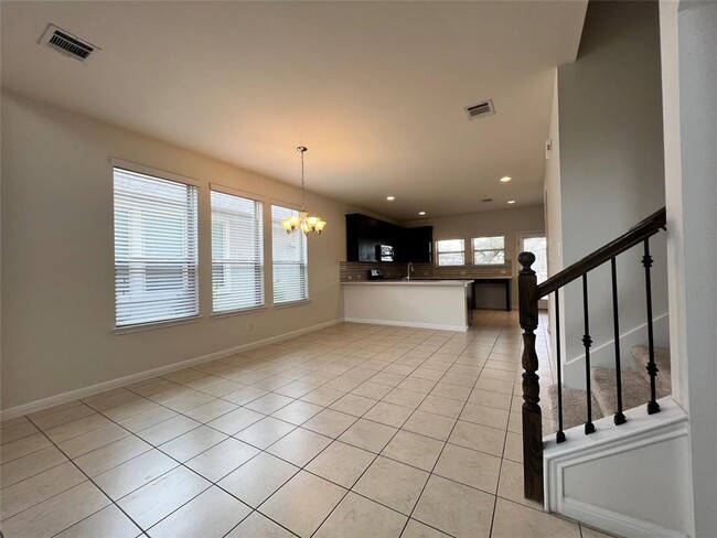 Building Photo - 265 Diamond Point Dr