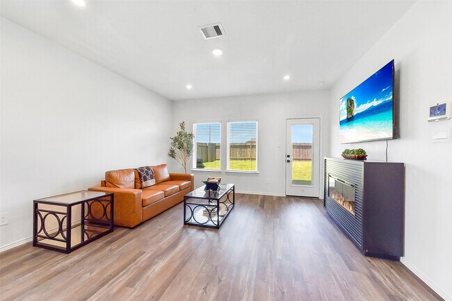 Foto del edificio - 24222 Sandstone Valley Ln