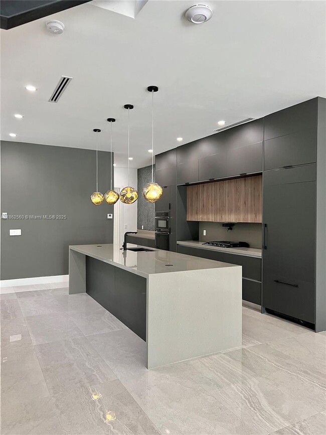 Foto del edificio - 815 NE 17th Terrace