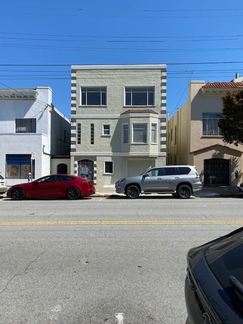 Building Photo - 218-220 Balboa St