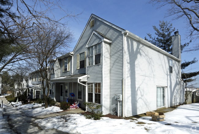 Building Photo - 1-40 Louisburg Sq