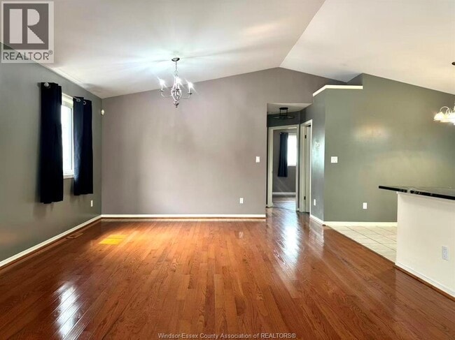 Building Photo - 1011 Silverdale Dr