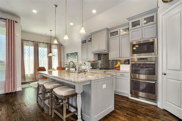 Foto del edificio - 7915 Sunflower Ln