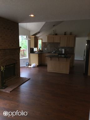 Building Photo - 12415 SW 129th Ave