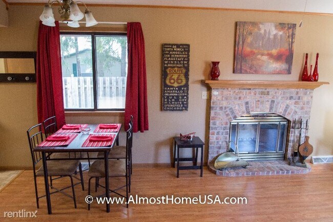Building Photo - 2 br, 2 bath Townhome - 13** W 18th Ave