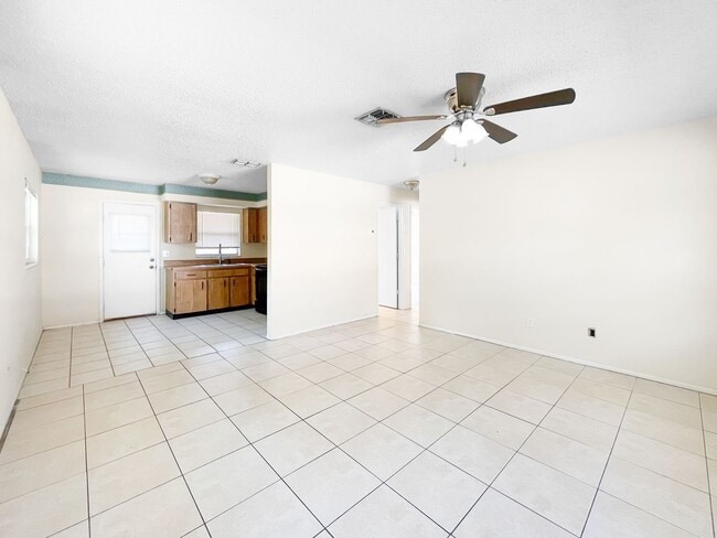 Photo - 4624 73rd Ave N Apartment