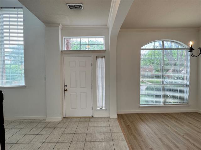 Building Photo - 3024 Sawtooth Dr