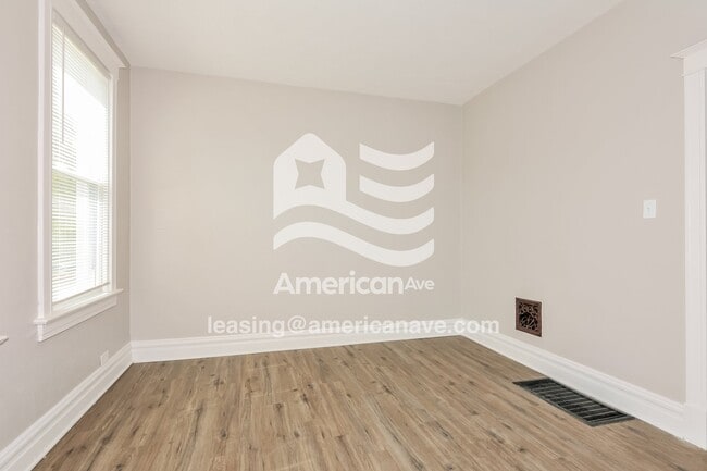 Building Photo - 4363 Neosho St