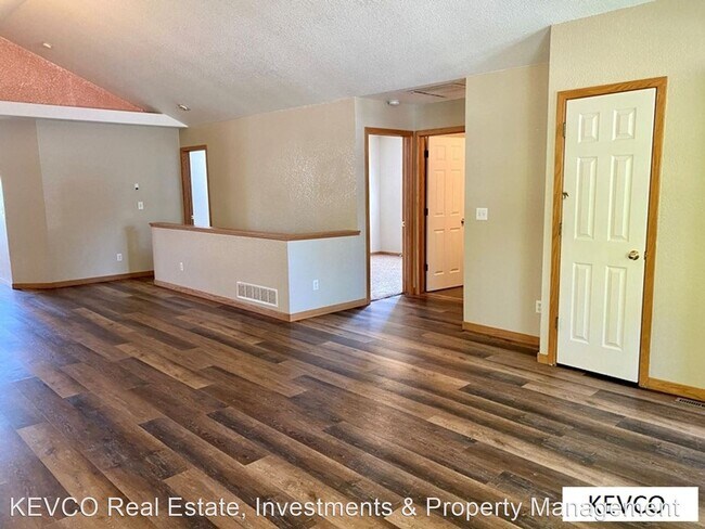 Foto del edificio - 4 br, 3 bath House - 2727 Bianco Dr