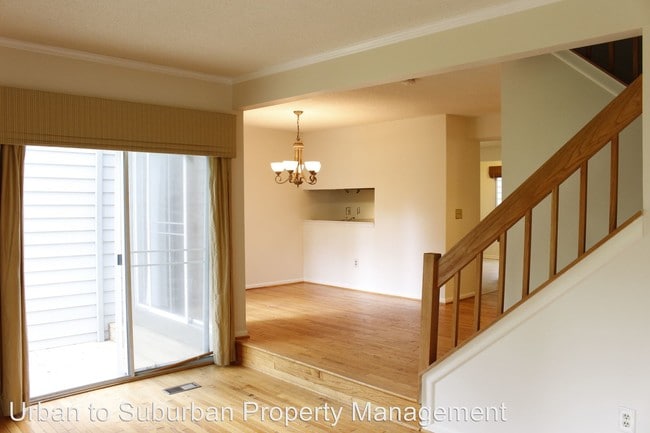 Foto del edificio - 5481 Vantage Point Rd