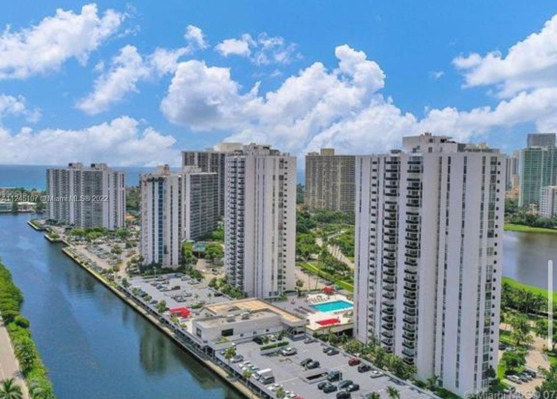 3701 N Country Club Dr Unit 1504, Aventura, FL 33180 Condo for Rent