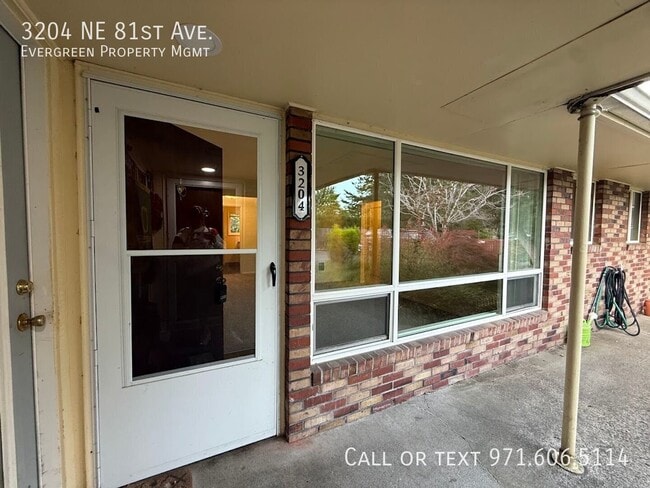 Building Photo - 3204 NE 81st Ave