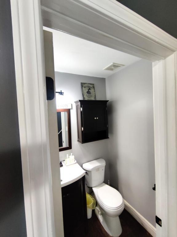 Foto del edificio - 67 High Meadows Dr