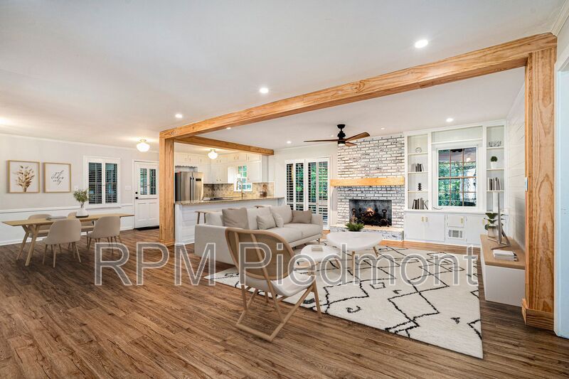 Foto principal - 175 Wavetree Dr