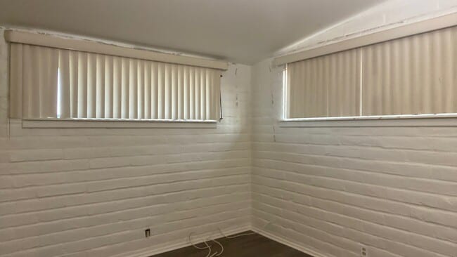 Building Photo - 7021 E Kirkland Dr