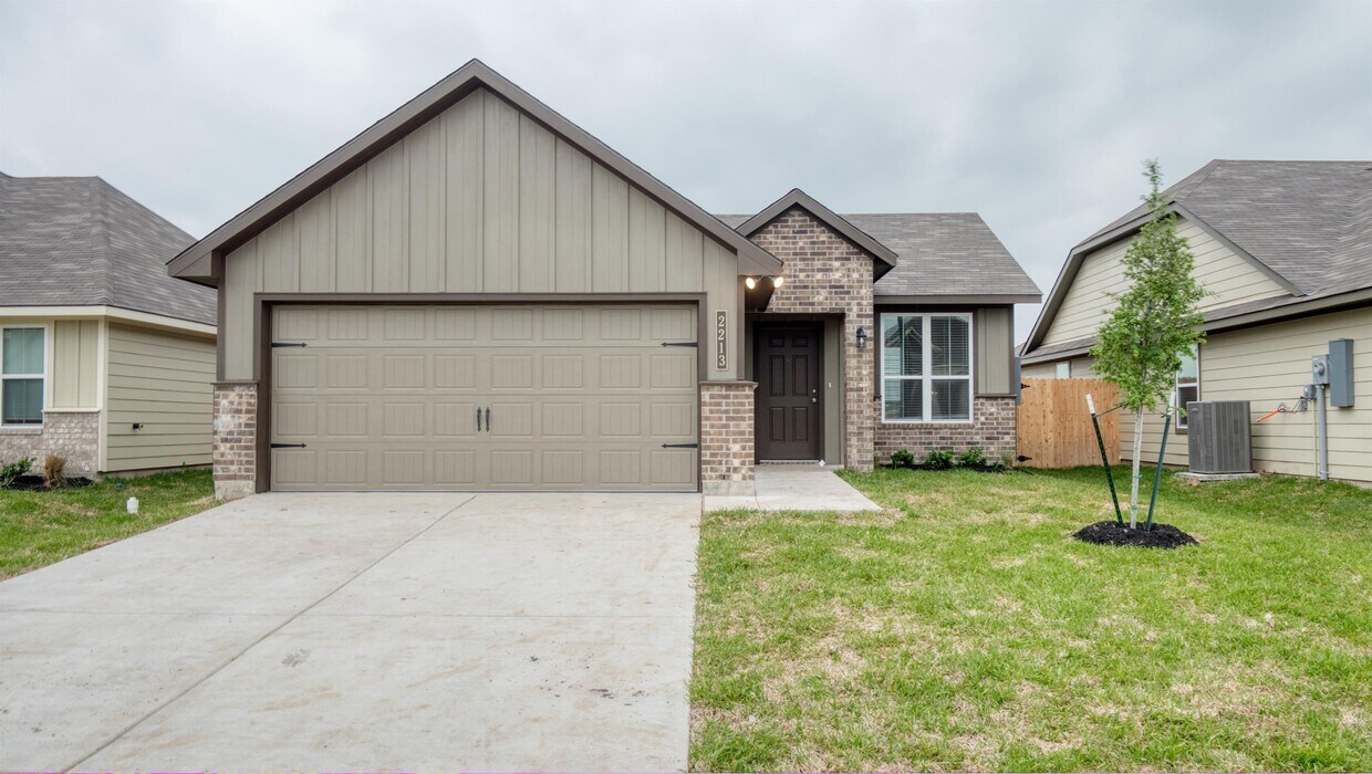 2213 John Ross Ct, Bryan, TX 77807 House for Rent in Bryan, TX