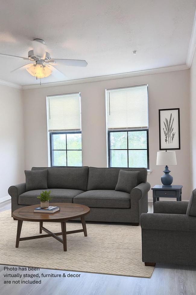 Updated, clean 1x1 New floors, appliances,... - Updated, clean 1x1 New floors, appliances,... Apartment