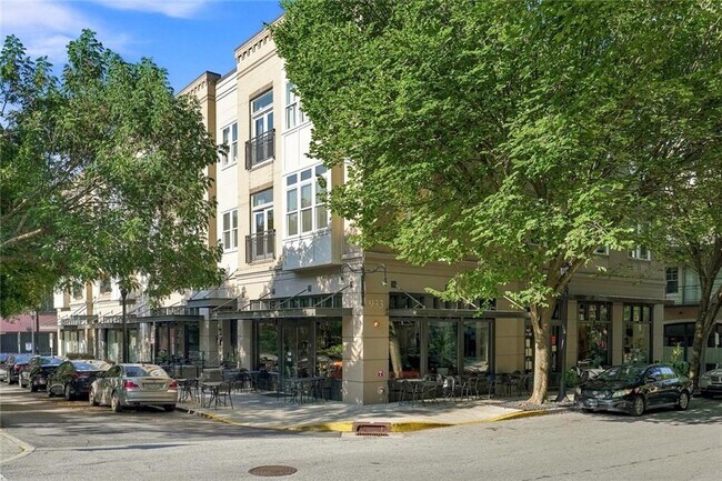 Building Photo - 933 Garrett St