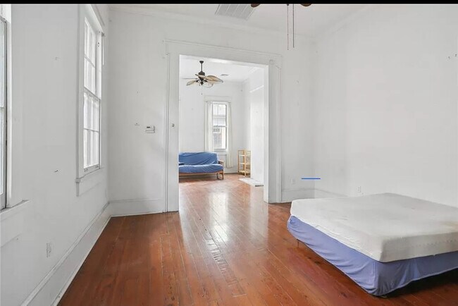 Foto del edificio - 1240 N Villere St