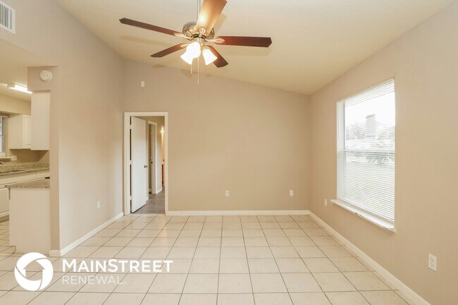 Foto del edificio - 6090 Clearfield Ave