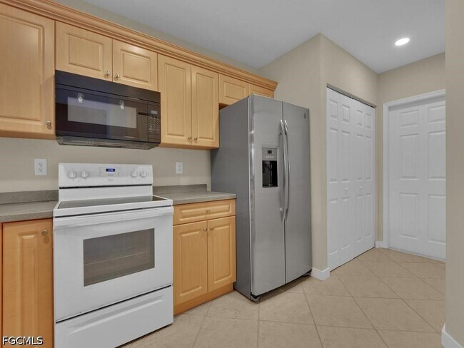 Foto del edificio - 13150 Broadhurst Loop