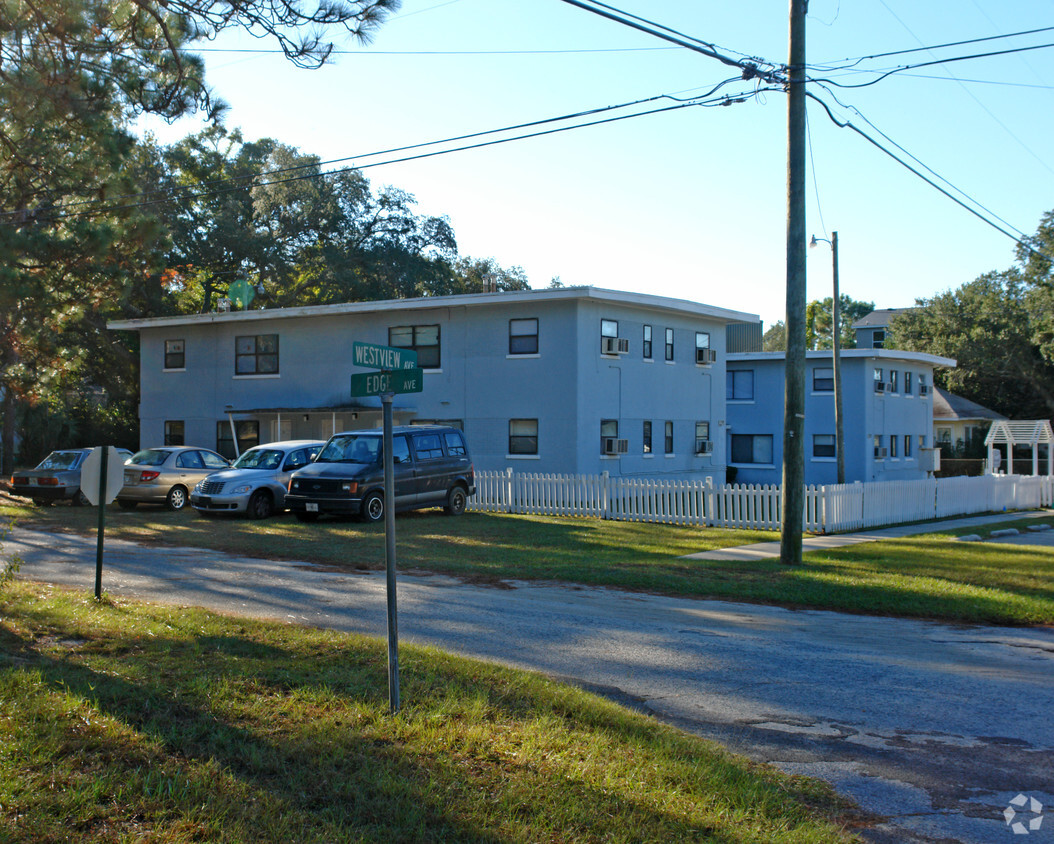 Building Photo - 154 Westview Ave