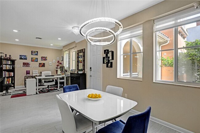 Foto del edificio - 2925 NW 126th Ave