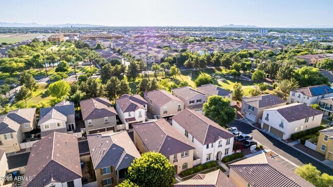 Foto del edificio - 955 S Henry Ln