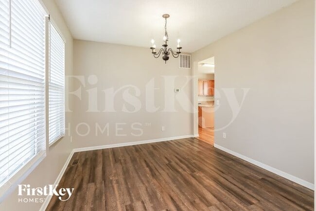Building Photo - 7824 N Lister Ave