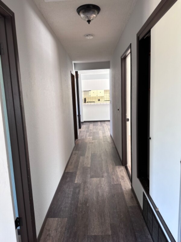 Building Photo - 3168 Shadow Mountain Dr