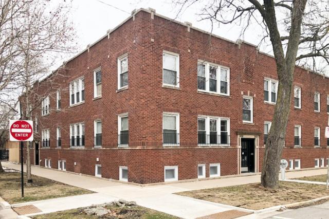 Primary Photo - 2 bedroom in CHICAGO IL 60618