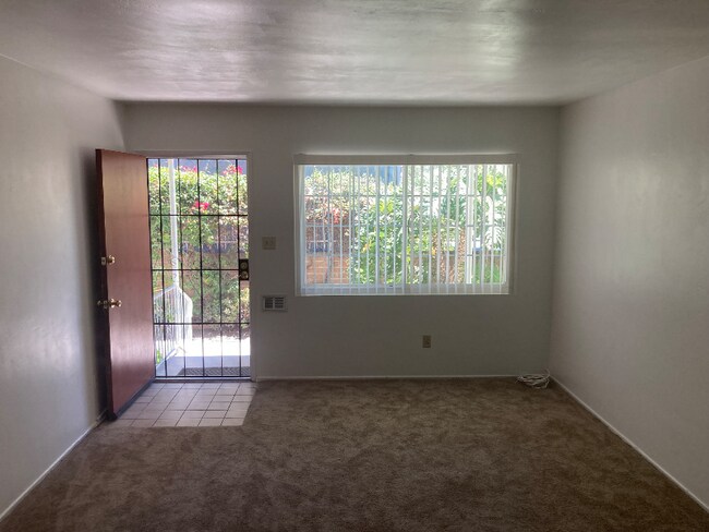 Foto del edificio - 4423-4429 Hamilton St