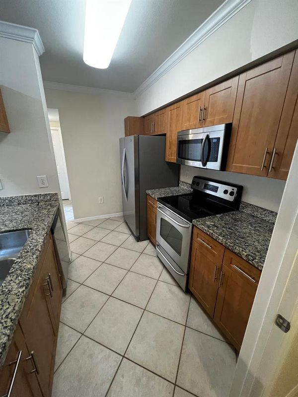 Foto del edificio - 6482 Emerald Dunes Dr